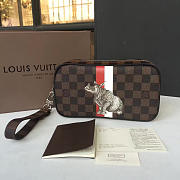  louis vuitton pochettevolga damier ebene red&white - 1