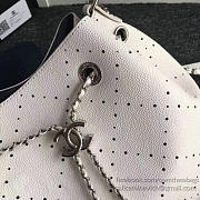 Chanel perforated drawstring bucket bag white | A93596  - 2