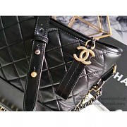 Chanel's gabrielle large hobo bag black | A93824  - 2