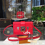 louis vuitton supreme CohotBag petite malle red 3088 - 1