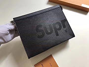 Louis Vuitton Supreme Clutch Black Bag | M41366  - 3