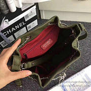 Chanel calfskin bucket bag green | A93598 - 5