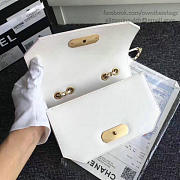 chanel lambskin and calfskin flap bag white CohotBag a91836 vs08209 - 4