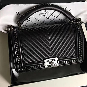 Chanel chevron lambskin quilted boy bag with top handle black | A14041 