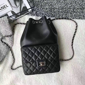 Chanel large lambskin drawstring backpack in seoul bag black | 010402 