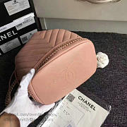 Chanel lambskin drawstring bucket bag pink | A91885  - 3