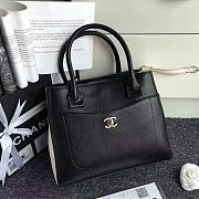 Chanel calfskin large shopping bag black | A69929  - 1