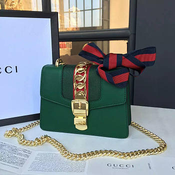 Gucci sylvie leather bag | Z2360