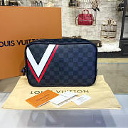 Louis vuitton leather clutch bag 3422 - 1