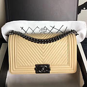 Chanel medium chevron lambskin quilted boy bag beige | A13043  - 1