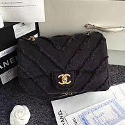 chanel black canvas patchwork chevron medium flap bag CohotBag 040101 vs02373 - 1