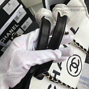 Chanel shopping bag white | A68046  - 6