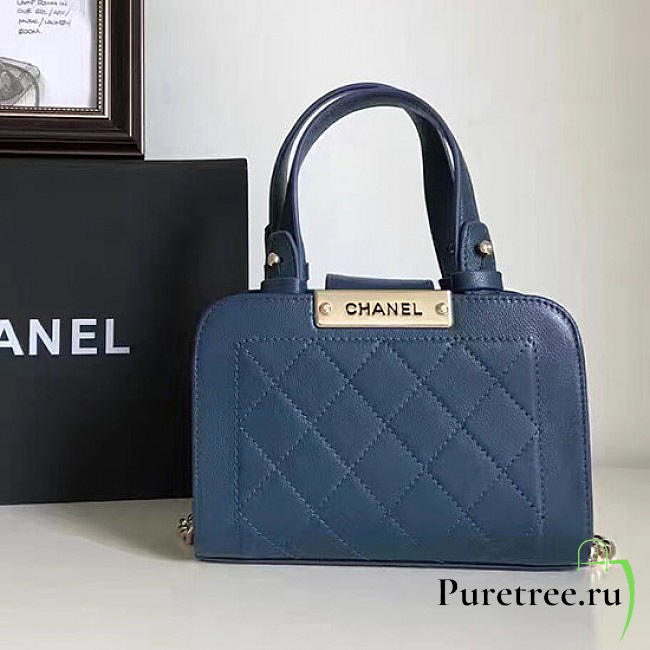 Chanel small label click leather shopping bag blue | A93731 - 1