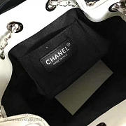 Chanel small drawstring bucket bag in red lambskin | A93730  - 6