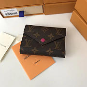 CohotBag louis vuitton victorine  wallet fuchsia 3208 - 1