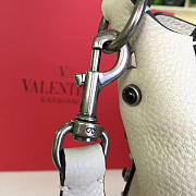 Valentino rockstud rolling shoulder bag - 4