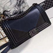 chanel medium boy bag navy blue and black CohotBag a67086 vs07441 - 1