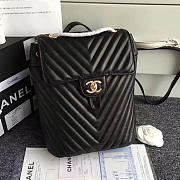 Chanel chevron lambskin backpack black gold hardware |170302  - 1