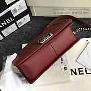 Chanel quilted caviar medium boy bag burgundy | A180301 - 2
