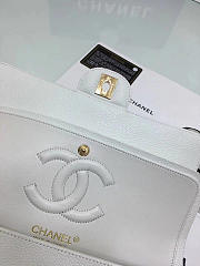 Chanel Grained calfskin flap bag gold white 25cm - 4