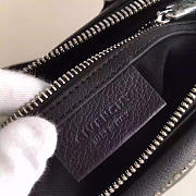 Givenchy small antigona handbag 2028 - 6