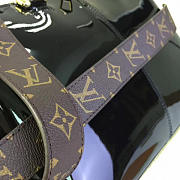 LV tote miroir m54640 3068 - 5