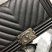 Chanel original quality 67086 large v fine ball black silver hardware - 5
