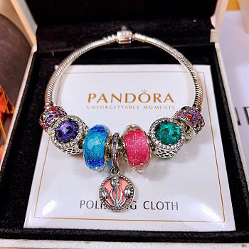 Pandora bracelet 201