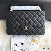 Chanel large classic handbag grained calfskin gold black - 30cm - 1