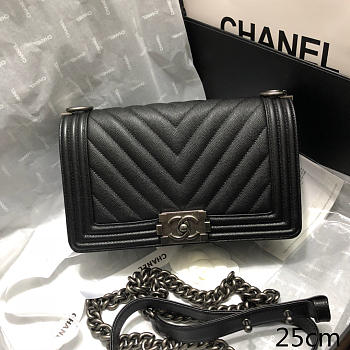 Chanel original quality 67086 large v fine ball black silver hardware