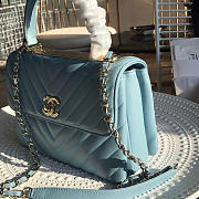 Chanel Trendy CC Light Blue Flap Bag size 25 x 18 x 7 cm - 6