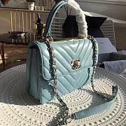 Chanel Trendy CC Light Blue Flap Bag size 25 x 18 x 7 cm - 5