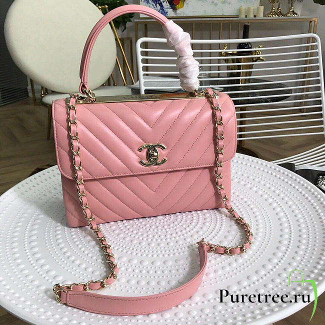 Chanel Trendy CC Pink Flap Bag size 25 x 18 x 7 cm - 1