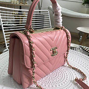 Chanel Trendy CC Pink Flap Bag size 25 x 18 x 7 cm - 4