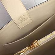 LV riverside handbag milk white - 6