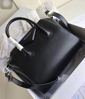 Givenchy medium antigona handbag 2094