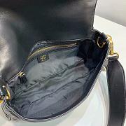 Fendi clam crossbody tote medium black - 3