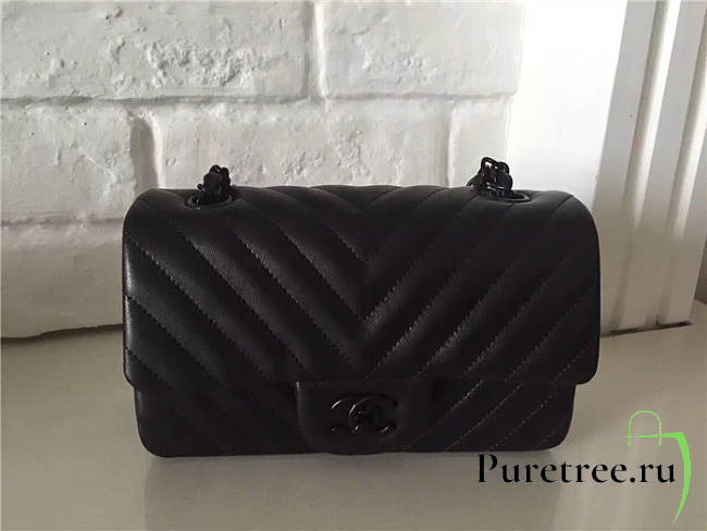 Chanel lambskin chevron quilted 20cm flap black bag - 1