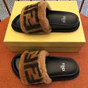 Fendi slippers 309 - 2