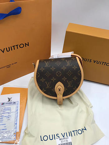 Louis Vuitton Crossbody Bag | M44860
