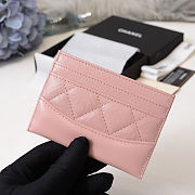 Chanel card case pink  - 3