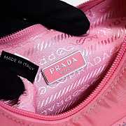 prada re-edition 2000 nylon mini bag begonia pink - 2
