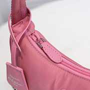 prada re-edition 2000 nylon mini bag begonia pink - 3