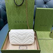 Gucci GG Marmont Matelassé Leather Super Mini Bag 16.5cm | 476433 - 4
