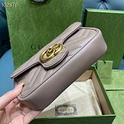 Gucci GG Marmont Matelassé Leather Super Mini Bag Beige 16.5cm | 476433 - 6