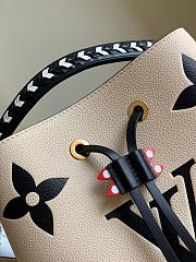 LV Crafty NeoNoe MM Cream 26cm | M56888 - 5