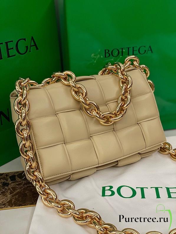 Bottega Veneta Chain Cassette Beige | 631421 - 1