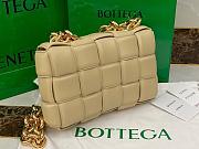 Bottega Veneta Chain Cassette Beige | 631421 - 6