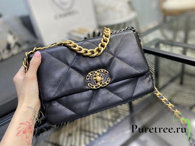 Chanel 19 Small Handbag Lambskin Black | AS1160 - 1