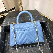 Chanel Coco Grained Calfskin V Quilting Small Flap Bag Blue | 92993 - 2